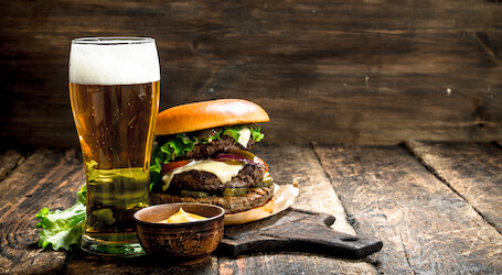 burger and beer bucks dinner