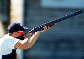 buck shooting clay gun