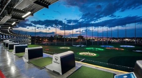 eat swing drink topgolf