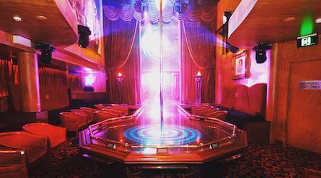 inside of hollywood showgirls strip club