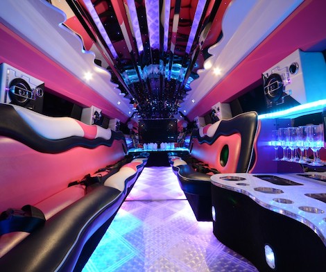 inside of bucks stretch hummer