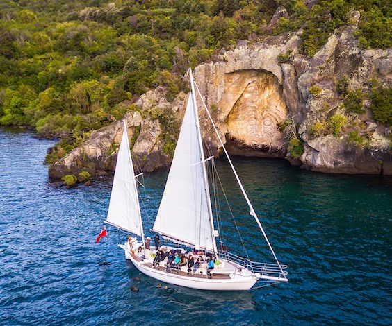 bucks party sailing