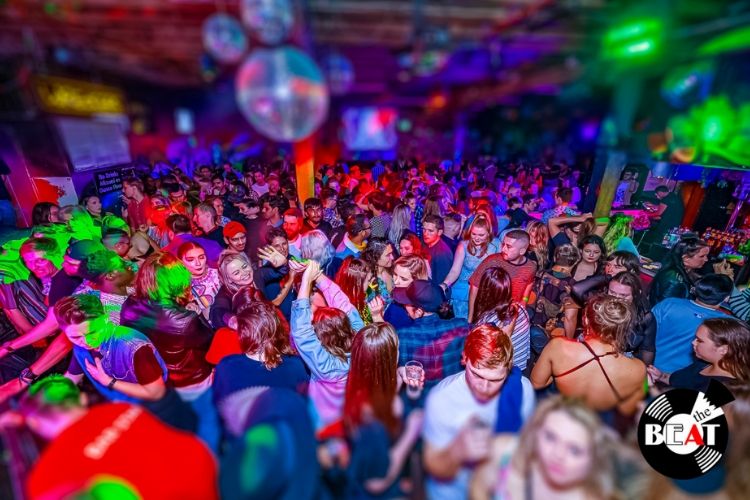 Gay Bars Clubs in Brisbane - Wicked Bucks