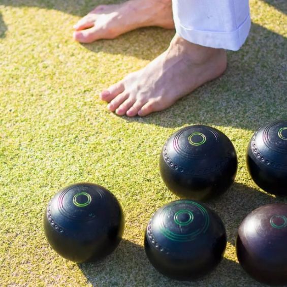 activities to do in bay of islands barefoot bowls