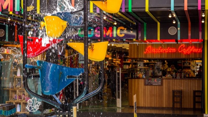 bucket fountain in wellington new zealand