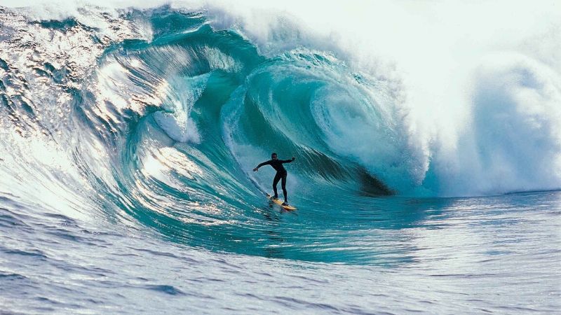 surfing in bali canggu beach 