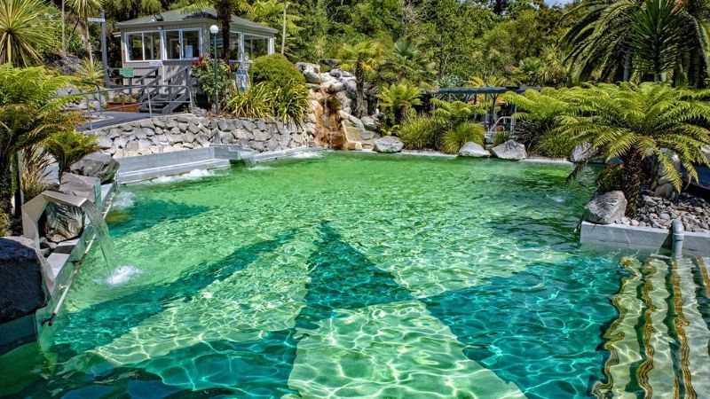 taupo hot springs nz