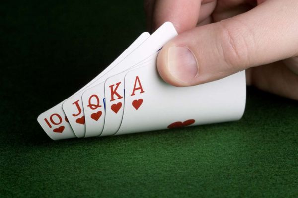 -mastering-poker-poker-hands-wicked-bucks